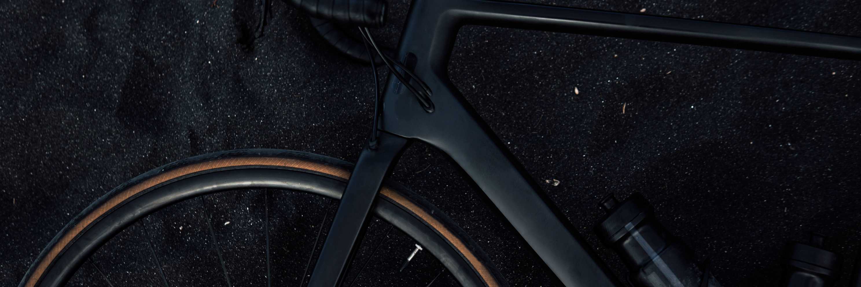 Pair large text with an image to give focus to your chosen product, collection, or blog post. Add details on availability, style, or even provide a review.